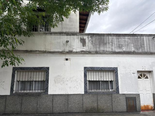 Venta de espectacular Departamento 3 ambientes en Tres De Febrero Ciudadela