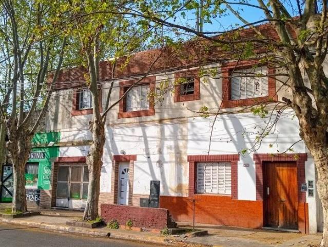 Venta de espectacular Departamento 3 ambientes en Tres De Febrero Santos Lugares