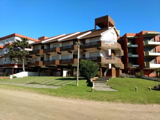 Venta de espectacular Departamento 3 ambientes en Villa Gesell