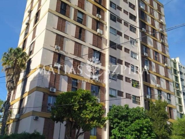 Venta de espectacular Departamento 4 ambientes en Morón