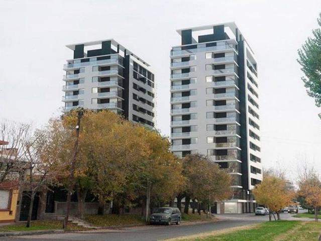 Venta de espectacular Departamento 4 ambientes en Neuquén
