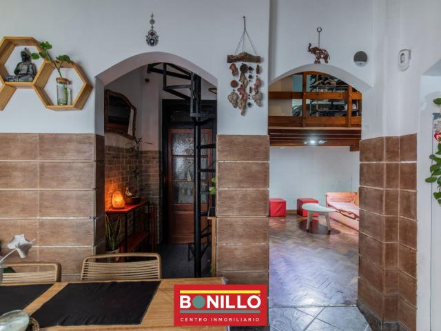 Venta de espectacular Departamento 4 ambientes en Agronomía