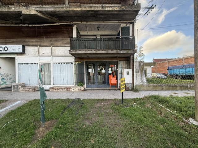 Venta de espectacular Departamento 4 ambientes en Balcarce Balcarce