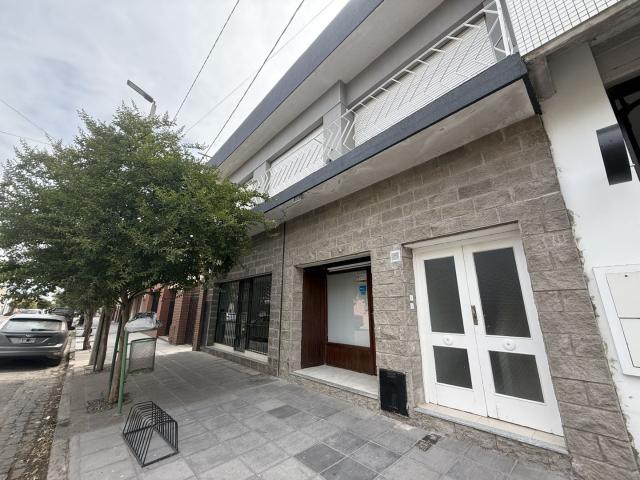 Venta de espectacular Departamento 4 ambientes en Balcarce Balcarce
