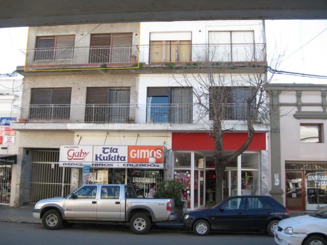 Venta de espectacular Departamento 4 ambientes en Balcarce Balcarce