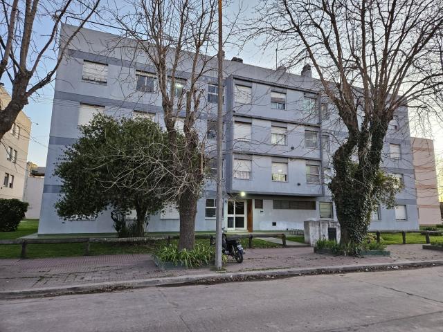 Venta de espectacular Departamento 4 ambientes en Balcarce