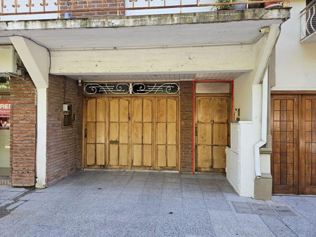 Venta de espectacular Departamento 4 ambientes en Balcarce