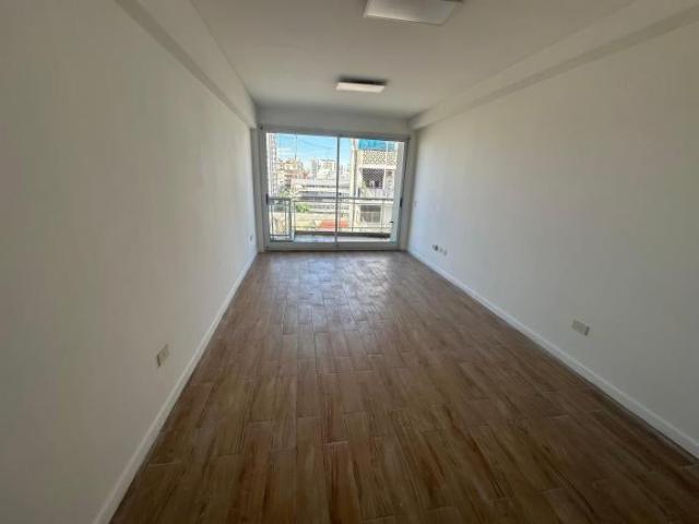 Venta de espectacular Departamento 4 ambientes en Balvanera