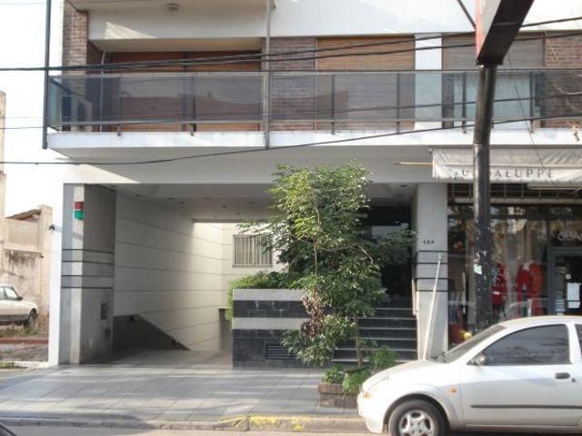 Venta de espectacular Departamento 4 ambientes en Esteban Echeverría Monte Grande