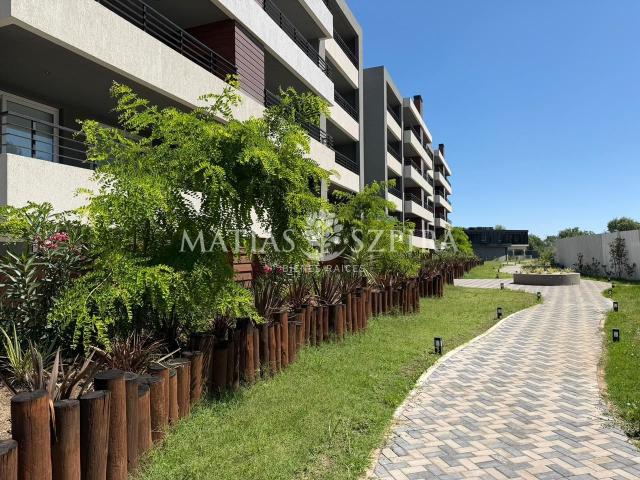 Venta de espectacular Departamento 4 ambientes en General Rodríguez