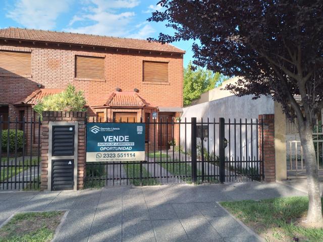 Venta de espectacular Departamento 4 ambientes en Luján