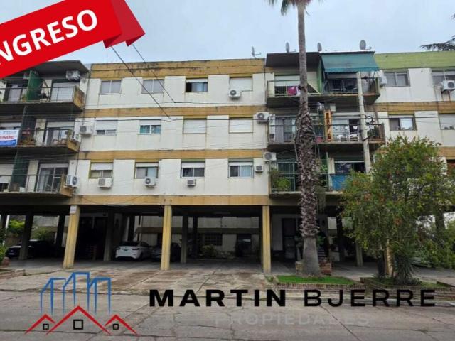 Venta de espectacular Departamento 4 ambientes en La Matanza Ciudad Evita
