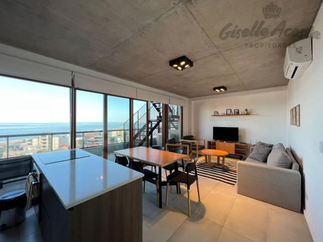 Venta de espectacular Departamento 4 ambientes en Pinamar