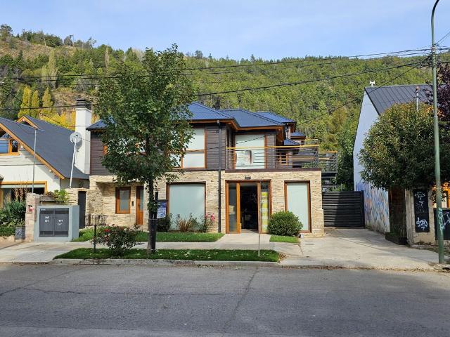Venta de espectacular Departamento 4 ambientes en San Martín de los Andes