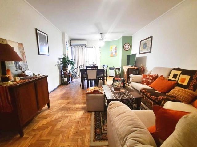 Venta de espectacular Departamento 4 ambientes en Santa Fe