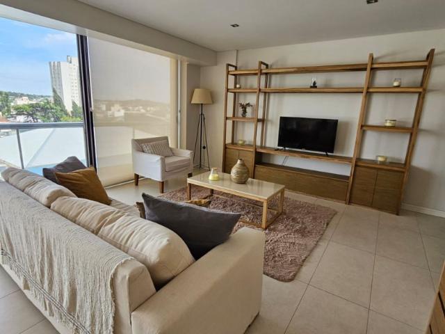 Venta de espectacular Departamento 4 ambientes en Tandil