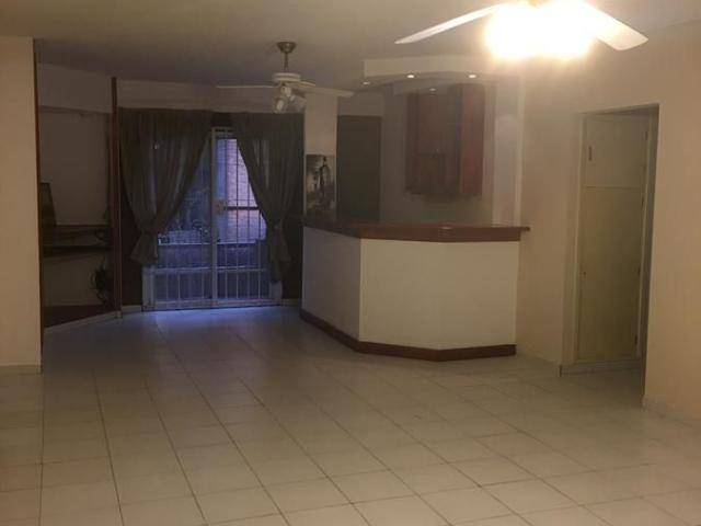 Venta de espectacular Departamento 5 o mas ambientes en Almirante Brown Burzaco