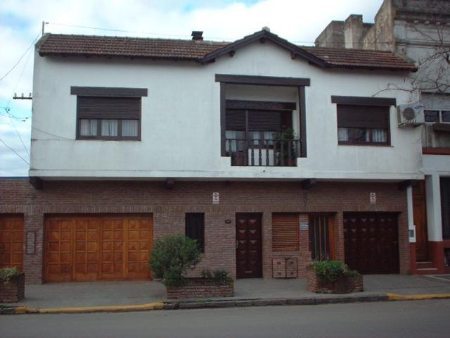 Venta de espectacular Departamento 5 o mas ambientes en Balcarce