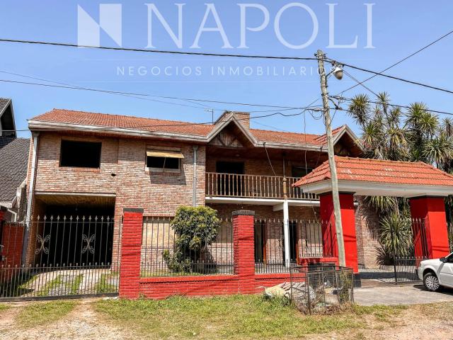 Venta de espectacular Departamento 5 o mas ambientes en Esteban Echeverría Monte Grande
