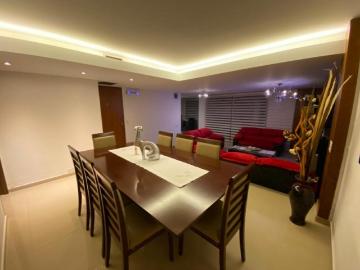 Venta De Exclusivo Departamento Piso Completo 220m2/cub Completamente Reciclado