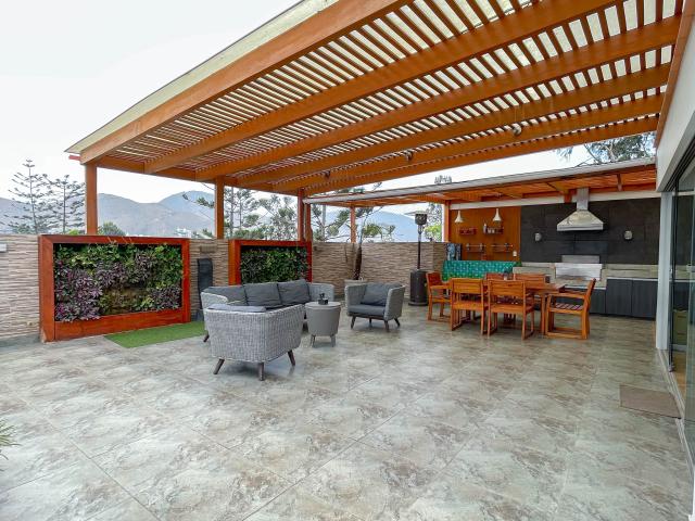 Venta De Exclusivo Dúplex De 400 M² En Zona Residencial – Surco