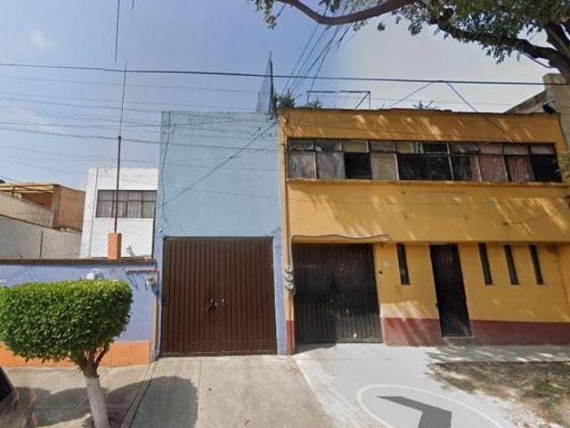 VENTA DE GRANDE CASA EN MOLINO DE ROSAS, ÁLVARO OBREGÓN, CDMX. solo recursos propios