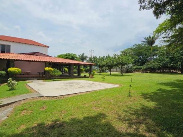 4.6 HECTAREAS CON CASA DE DESCANSO EN LA CAJA, COMALA, COLIMA, MEXICO