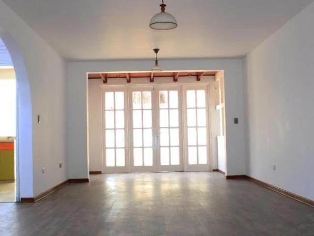 Venta de hermosa casa con acceso a parque privado Urb Villa del Norte
