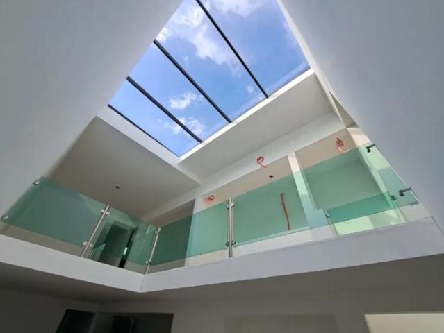 VENTA DE HERMOSA CASA EN LA COSTA CON HERMOSA VISTA AL MAR
