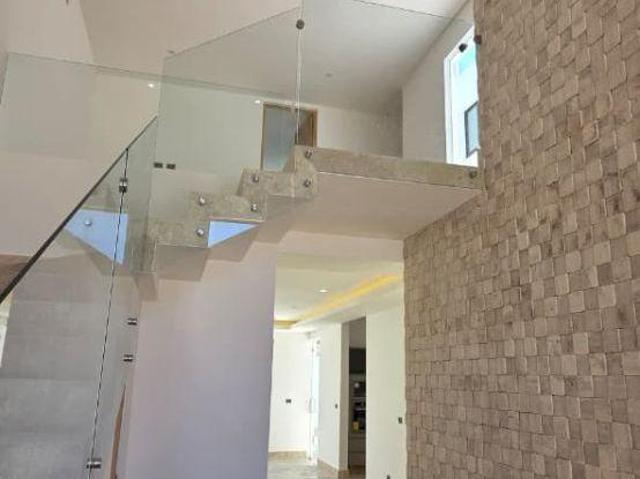 VENTA DE HERMOSA CASA EN PRIVADA EN TEMOZON NORTE