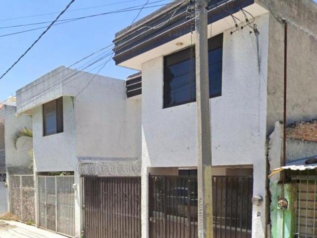 VENTA DE HERMOSA CASA EN VILLA DE LOS REYES CELAYA GUANAJUATO