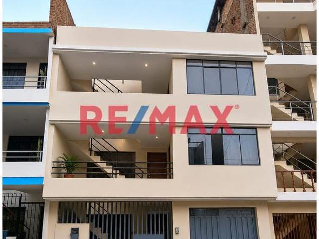 Venta De Hermoso Departamento A Espalda Del Hospital Sergio Bernales Collique Primera Zona