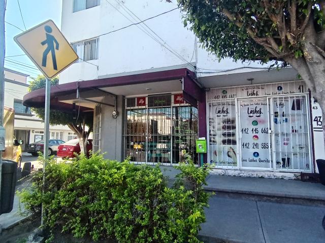 Venta de Local Comercial en esquina – Fracc. Cimatario, Querétaro