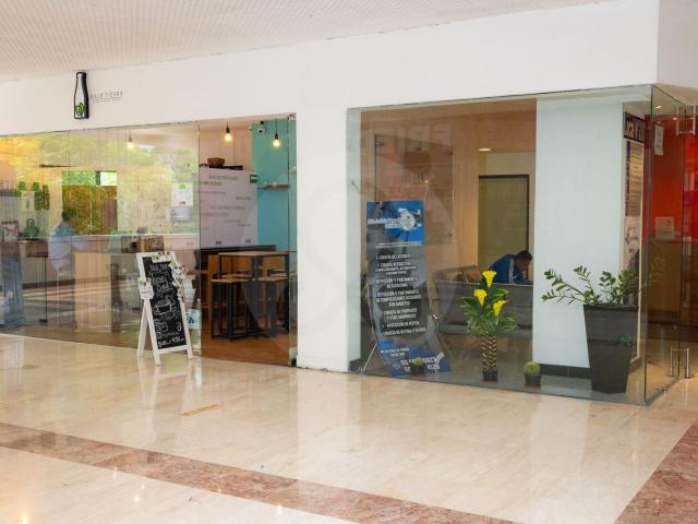Venta de Local Comercial en Plaza Inn ? Ubicaci?n Privilegiada