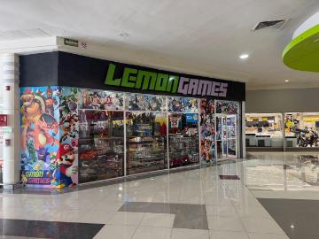 Venta de Local Comercial en Plaza La FE / Inversion con Rentabilidad Inmediata