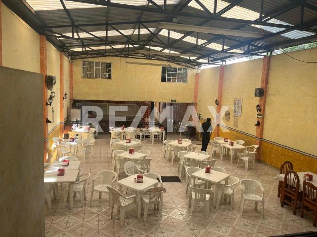 VENTA DE LOCAL COMERCIAL EN ZONA CENTRO DE QUERETARO