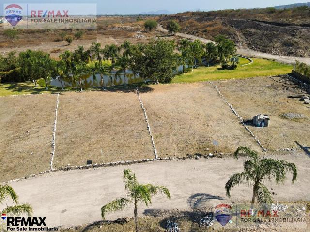 Venta de lote de terreno en Tequesquitengo, Morelos?Clave 5515