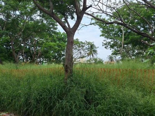 Venta de lote de terreno No. 19 en Fracc. Floresta Veracruz, Casi esq. Miguel Alemán