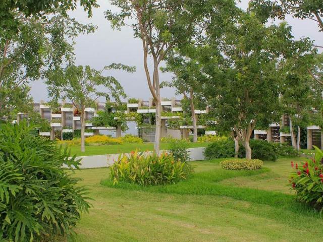 Venta de lote residencial en Privada Yaxlum