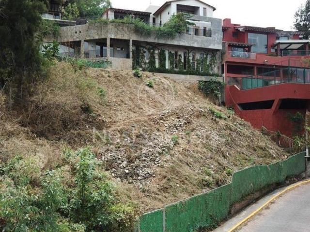 Venta de Lotes con Vista al Lago