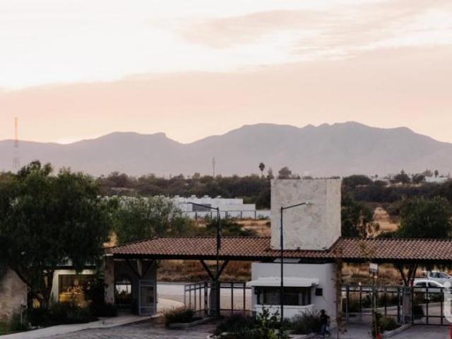 Venta de lotes de uso mixto en Bosque Central Aguascalientes Ags