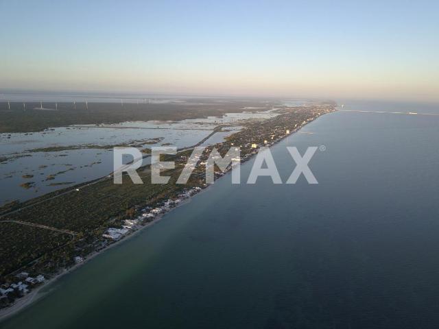 Venta de Lotes de playa Soletta en Chicxulub, Yuc