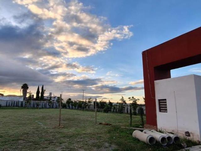 VENTA DE LOTES EN FRACCIONAMIENTO VISTA HERMOSA