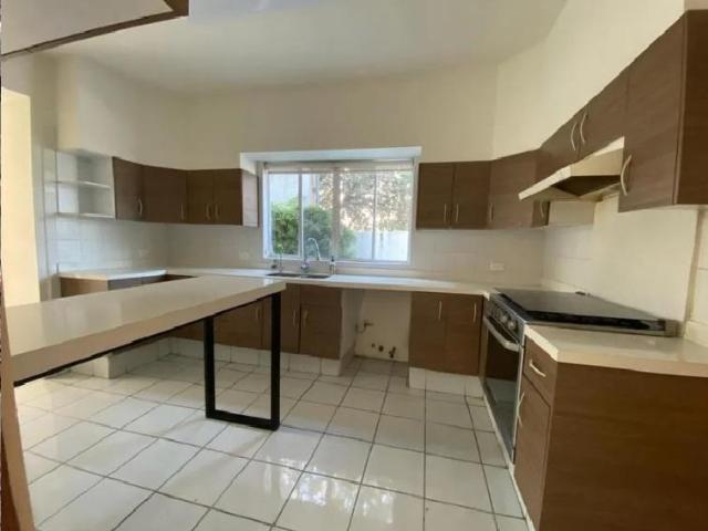 Venta de muy hermosa propiedad a 8 minutos del Aeropuerto