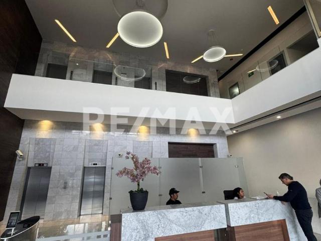 Venta de oficina comercial en Centro Sur, Querètaro