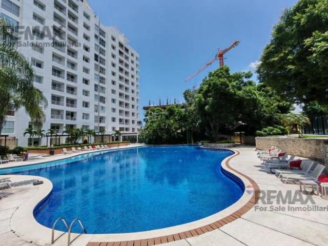 Venta de Pent House en Fracc. con alberca y seguridad, cerca de Plaza Cuernavaca…Clave 5734