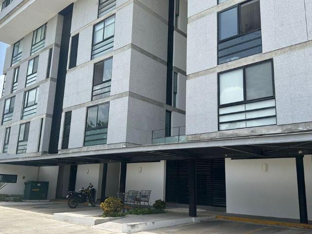 Venta de Penthouse de 4 rec?maras en Privada Muranta