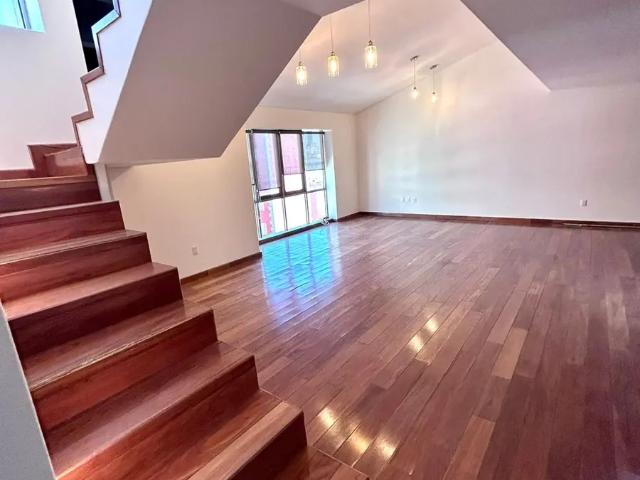 VENTA DE PENTHOUSE EN INSURGENTES CUICUILCO, COYOACÁN