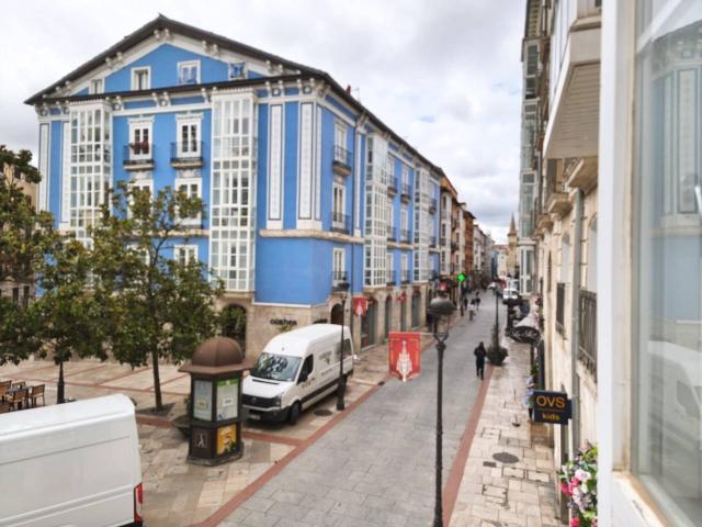 Venta de piso amplio en el Casco Histórico de Burgos Capital