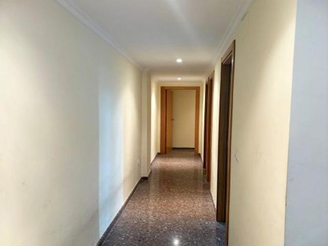 Venta de piso con añejos en Massamagrell